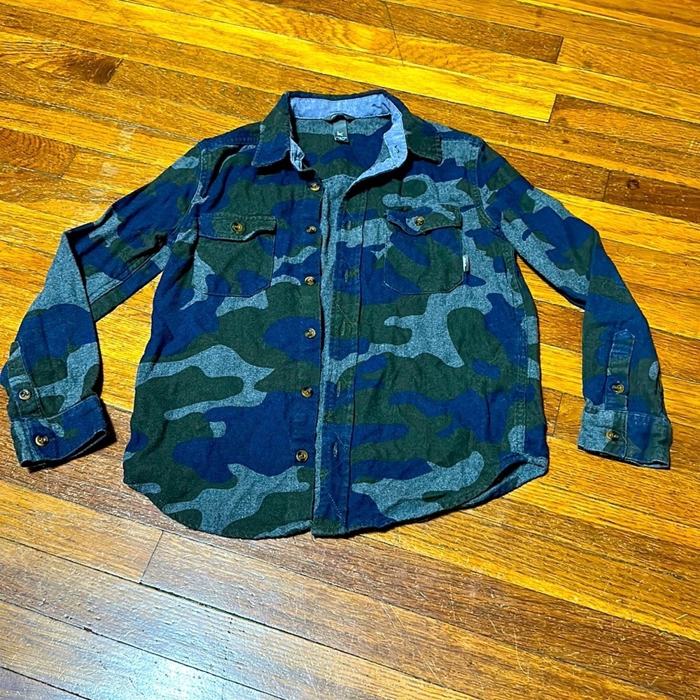Eddie Bauer Boys True Flannel Shirt, Camo, Size S (7/8)